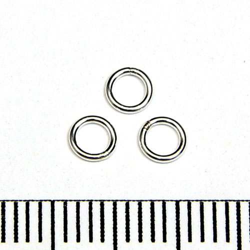 Lödd motring 4 mm 0,64 mm sterling silver