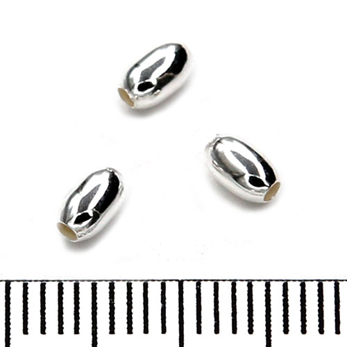Oval pärla 3 x 4,6 mm sterling silver
