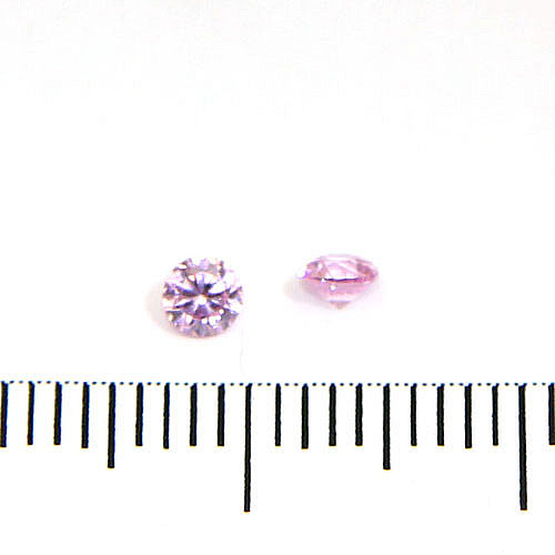 Cubic zircon rund rosa (kall/blåtonad) 3 mm