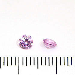 Cubic zircon rund rosa (kall/blåtonad) 4 mm 	