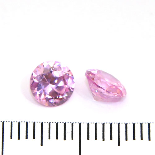 Cubic zircon rund rosa (kall/blåtonad) 6 mm