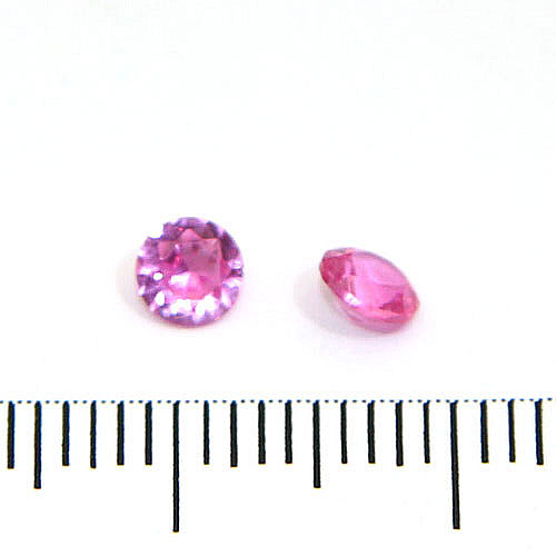 Syntetisk rosa rubin (korund) 4 mm