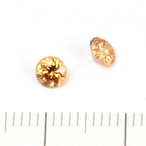 Cubic zircon rund champagne 4 mm