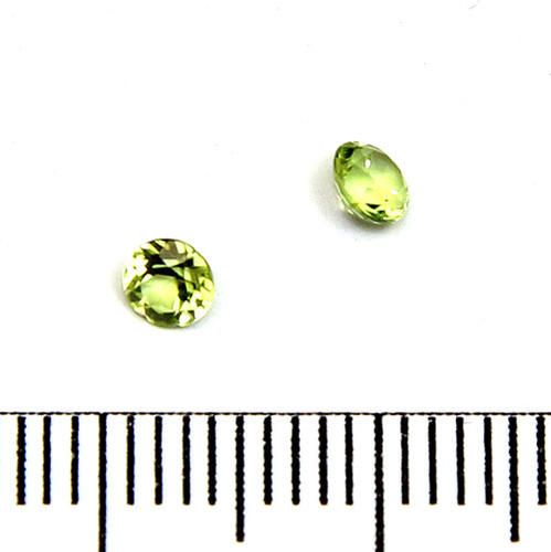 Facetterad ädelsten peridot 3,5 mm