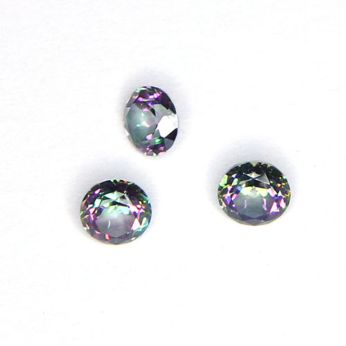 Facetterad ädelsten mystic topaz rund 4 mm